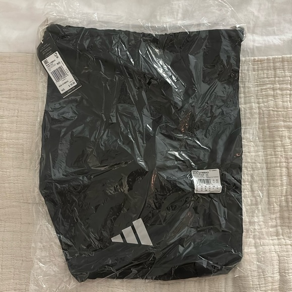 adidas drawstring backpack - Picture 1 of 2